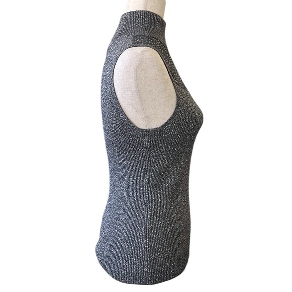 Cable & Gauge Silk Sleeveless Silver Mock Neck - Picture 4 of 6